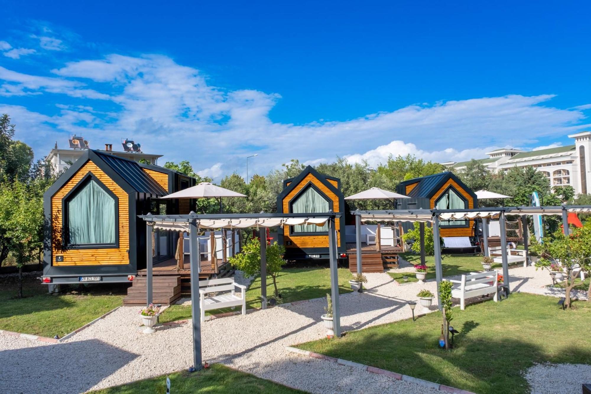 Efe Tiny House Hotel Serik Bagian luar foto