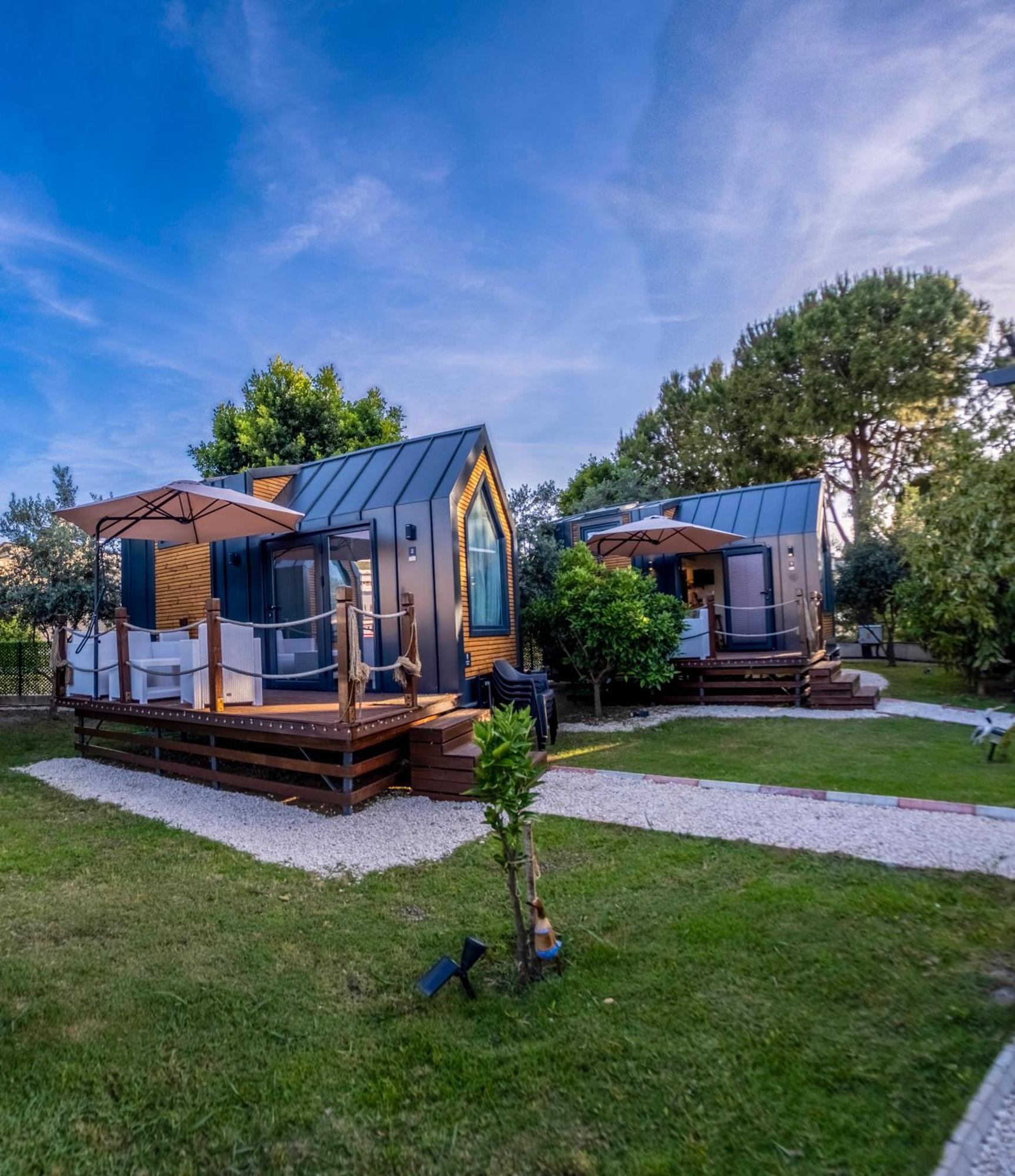 Efe Tiny House Hotel Serik Bagian luar foto